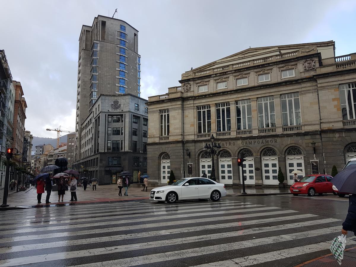 Hostal Foncalada Oviedo Eksteriør billede